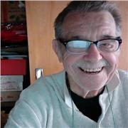 Sono insegnante maturo molto paziente anche online giornalmente